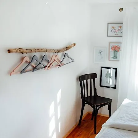 Aussee- Hallsatt Salzherrenhof- Kueche, Wlan, Netflix Appartement
