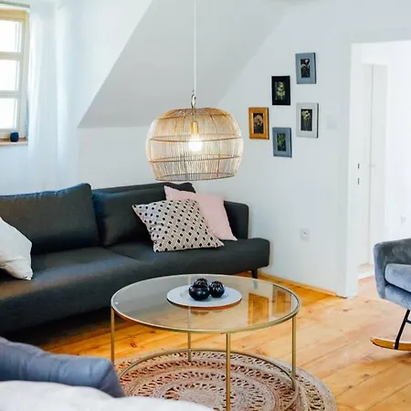 Aussee- Hallsatt Salzherrenhof- Kueche, Wlan, Netflix Apartment